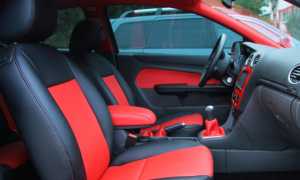 Какой материал лучше выбрать для авточехлов – экокожу или алькантару, жаккард или велюр?