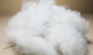 Правила стирки изделий с холлофайбером: как постирать подушку или пуховик с этим наполнителем в стиральной машине?