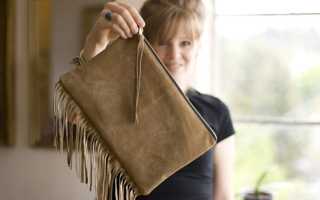 Как в домашних условиях почистить от грязи и засаливания светлую и темную замшевую сумку?