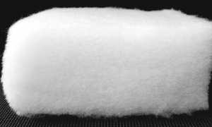 Описание и фото синтепона: что это такое, как выглядит наполнитель и на какую температуру он рассчитан?