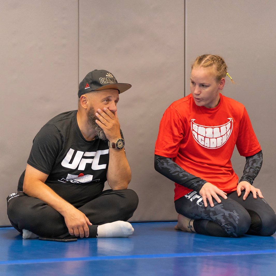 Валентина Шевченко и ее тренер Павел Федотов