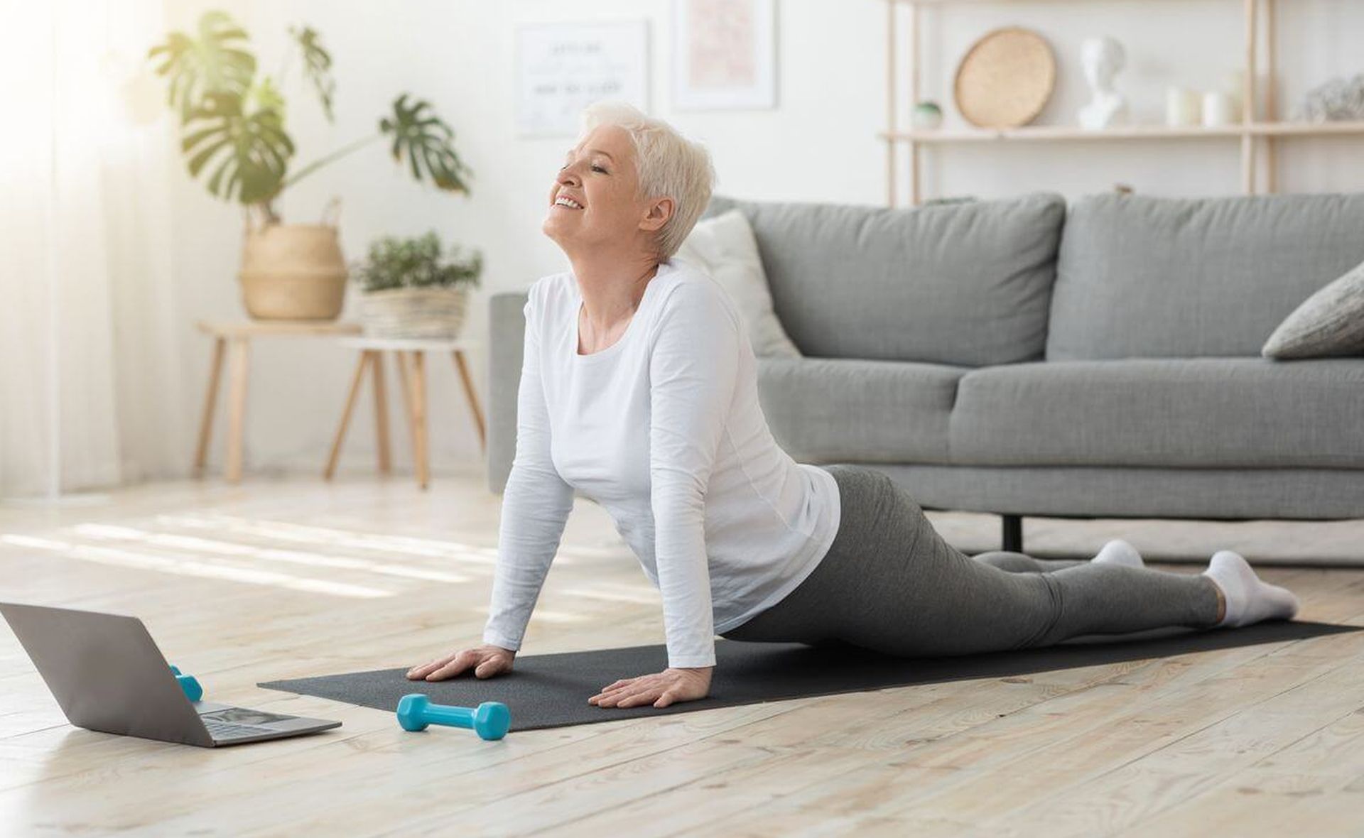 женщина йога