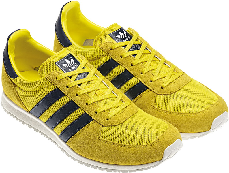 Кроссовки Adidas